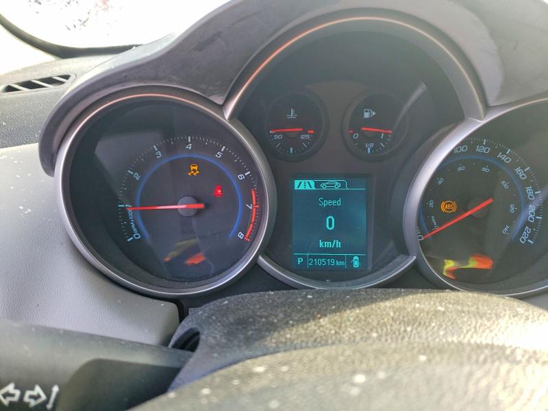 Photo 9 from auction – 2014 CHEVROLET CRUZE with VIN 1G1PL5SH9E7376595
