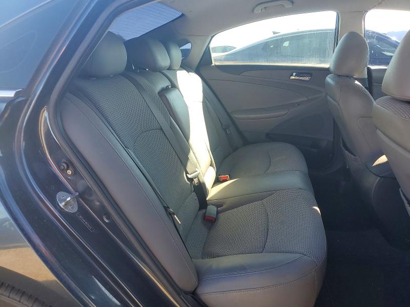 Photo 10 from auction – 2011 HYUNDAI SONATA SE with VIN 5NPEC4AC4BH254152