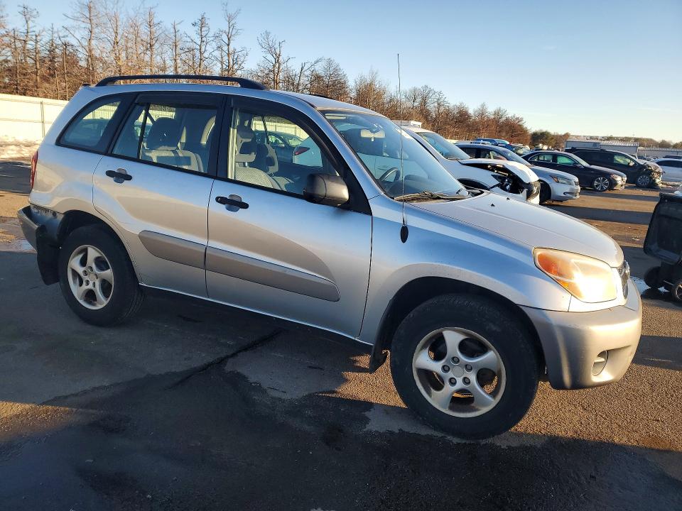 Photo 4 from auction – 2005 TOYOTA RAV4 with VIN JTEGD20V356003372