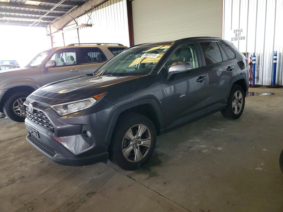TOYOTA RAV4 2019 with VIN JTMW1RFV8KD005148 - Photo from auction