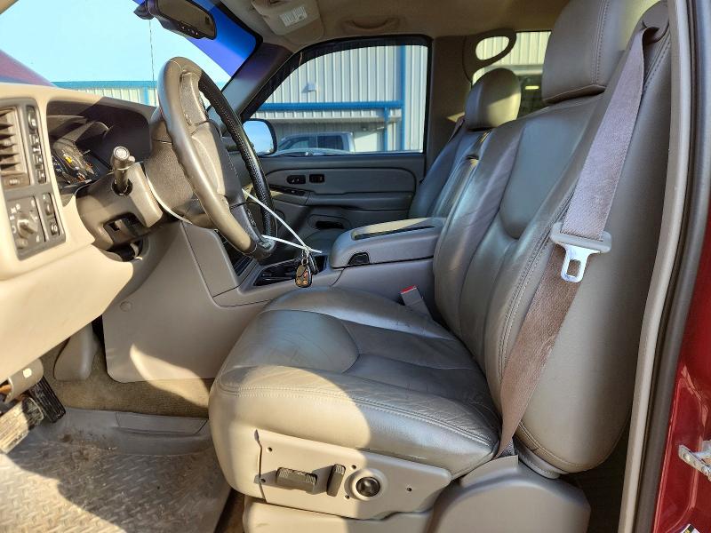 Photo 7 from auction – 2004 CHEVROLET SILVERADO with VIN 2GCEK13T141411526