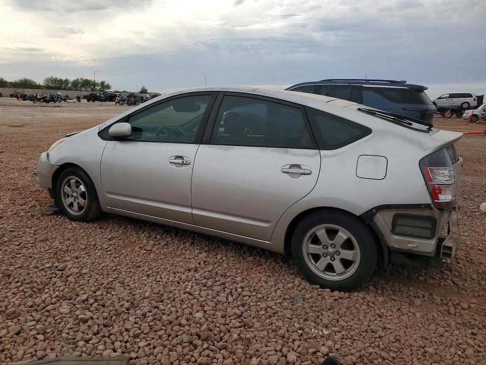 Photo 2 from auction – 2004 TOYOTA PRIUS with VIN JTDKB20U940023705