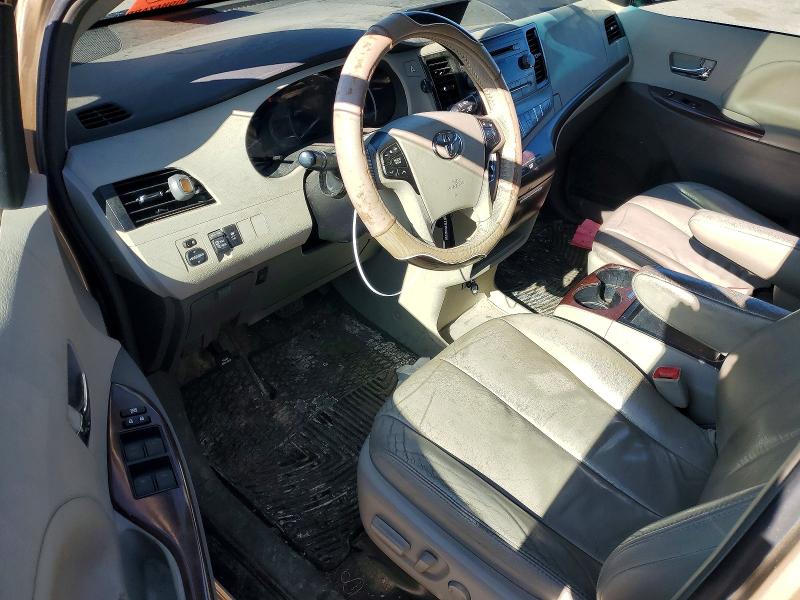 Photo 8 from auction – 2011 TOYOTA SIENNA with VIN 5TDYK3DC6BS169569