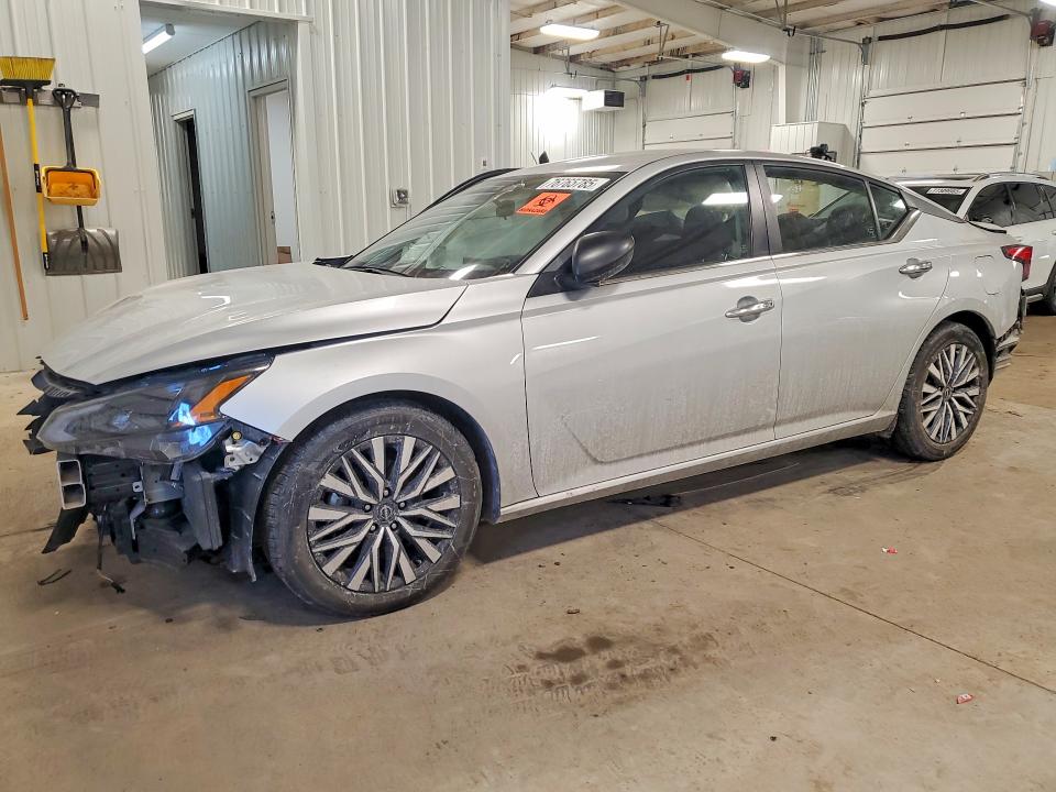 NISSAN ALTIMA 2024 with VIN 1N4BL4DV7RN328518 - Photo from auction