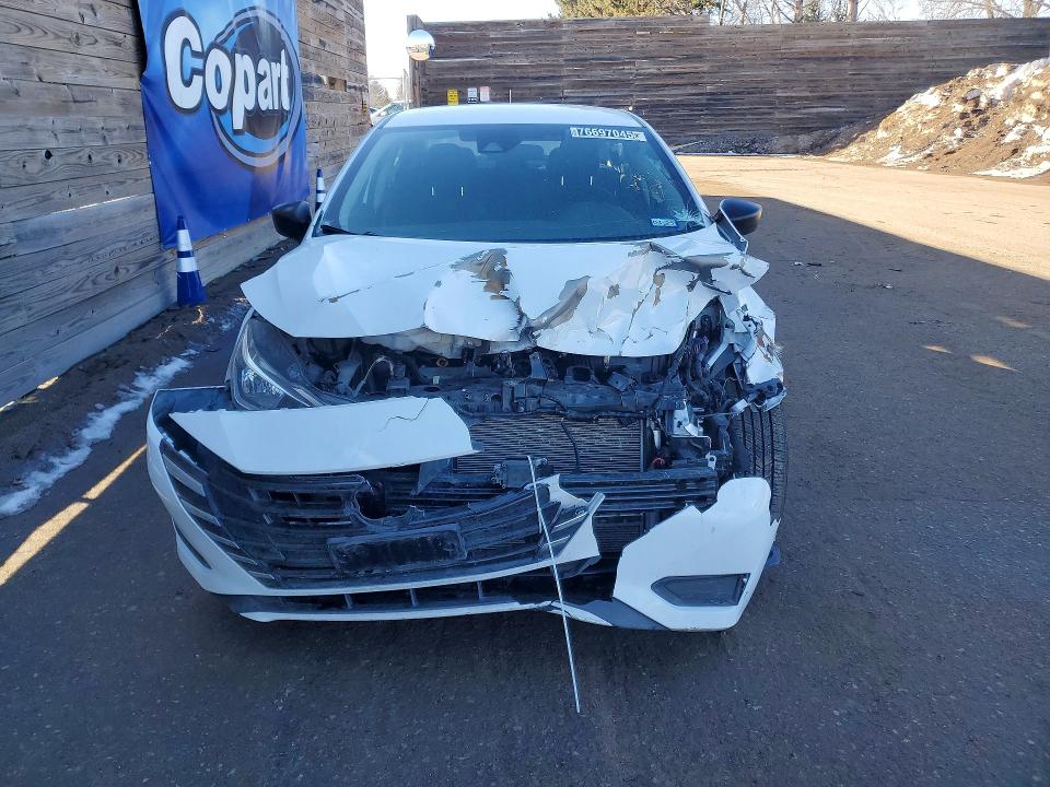 Photo 5 from auction – 2023 NISSAN VERSA with VIN 3N1CN8DV9PL837901