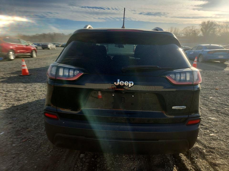 Photo 6 from auction – 2019 JEEP CHEROKEE with VIN 1C4PJLCBXKD249346