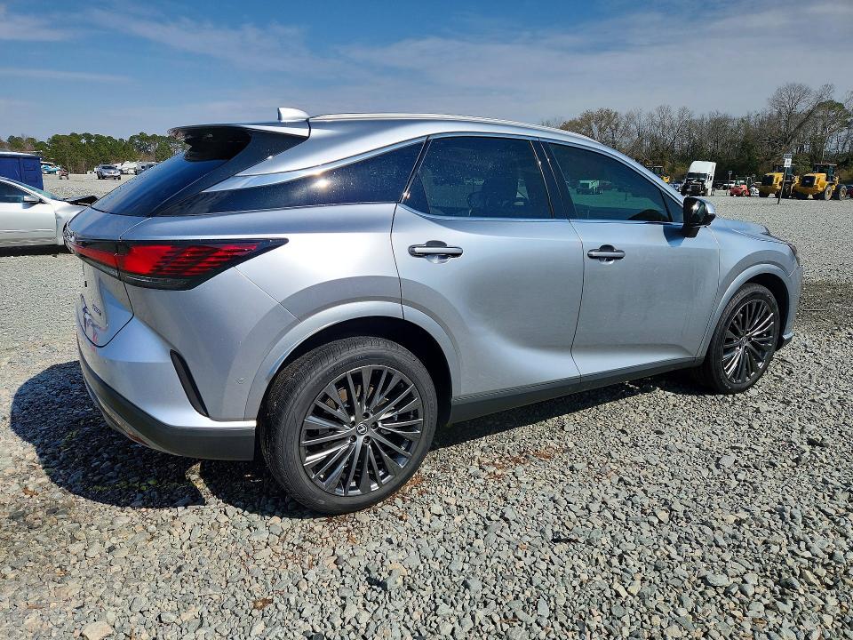 Photo 3 from auction – 2025 LEXUS RX with VIN 2T2BAMBA6SC069220