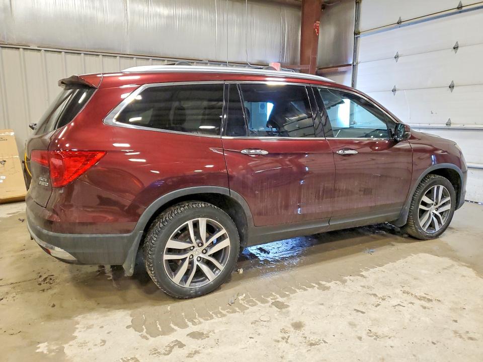 Photo 3 from auction – 2017 HONDA PILOT with VIN 5FNYF6H00HB035269