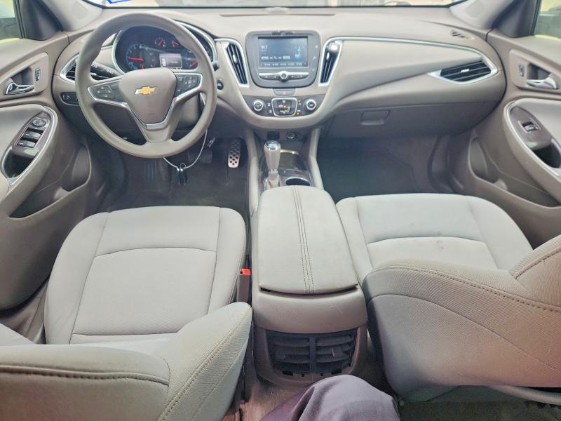 Photo 8 from auction – 2016 CHEVROLET MALIBU with VIN 1G1ZE5ST3GF211321