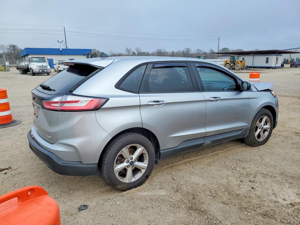 Photo 3 from auction – 2020 FORD EDGE with VIN 2FMPK3G98LBA26553
