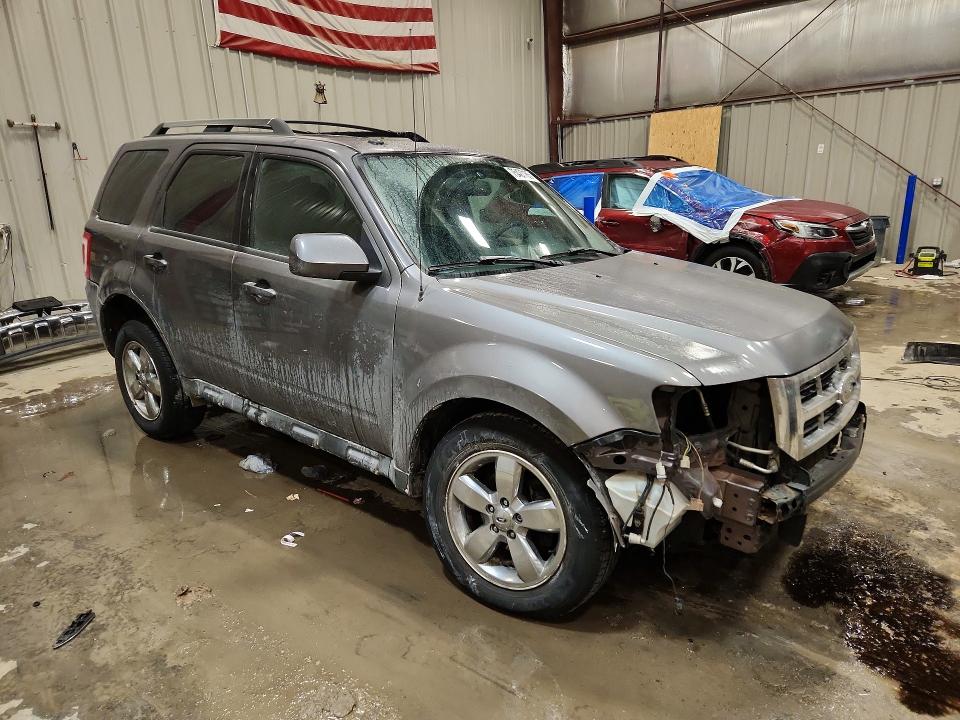 Photo 4 from auction – 2011 FORD ESCAPE LIM with VIN 1FMCU9E77BKC50320