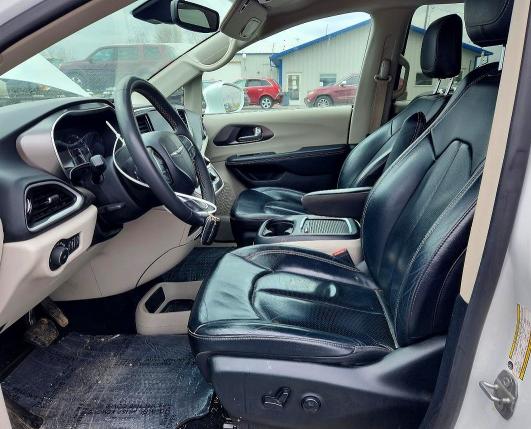 Photo 7 from auction – 2022 CHRYSLER PACIFICA with VIN 2C4RC1BG1NR218301