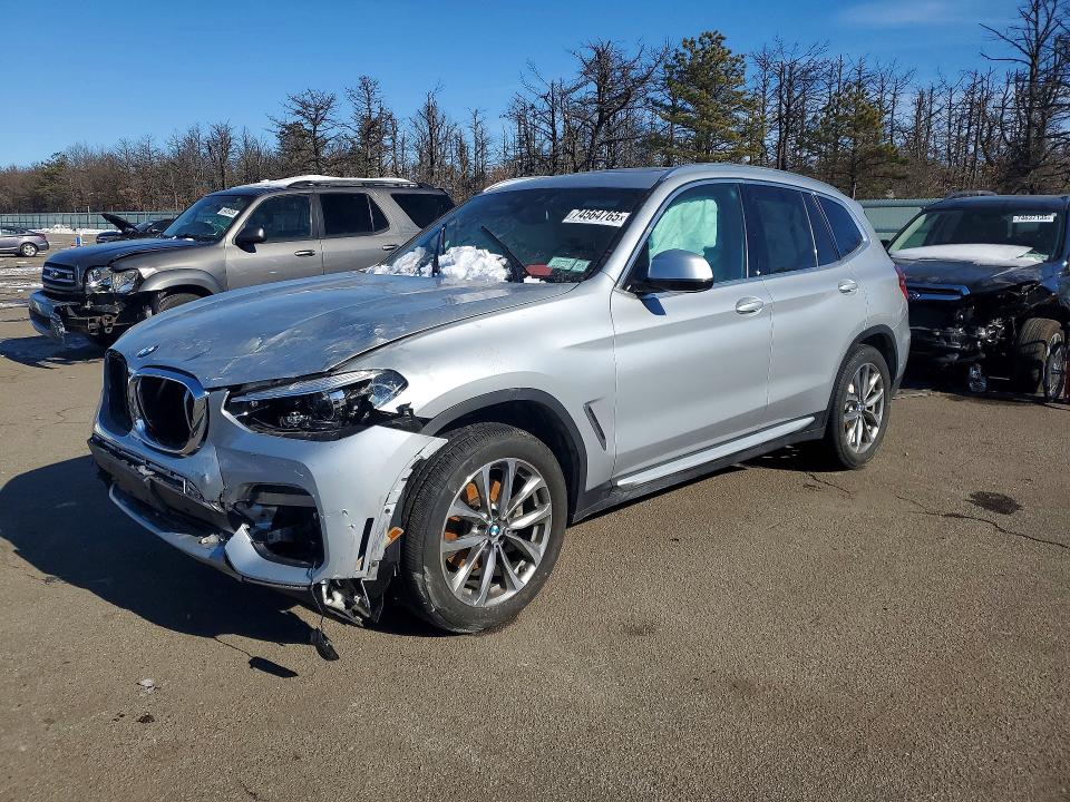 BMW X3 XDRIVE3 2019 with VIN 5UXTR9C59KLR09370 - Photo from auction