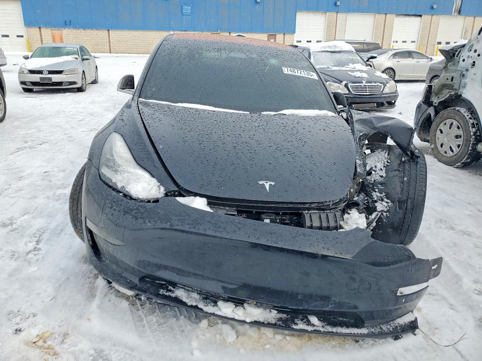 Photo 5 from auction – 2018 TESLA MODEL 3 with VIN 5YJ3E1EA4JF179443