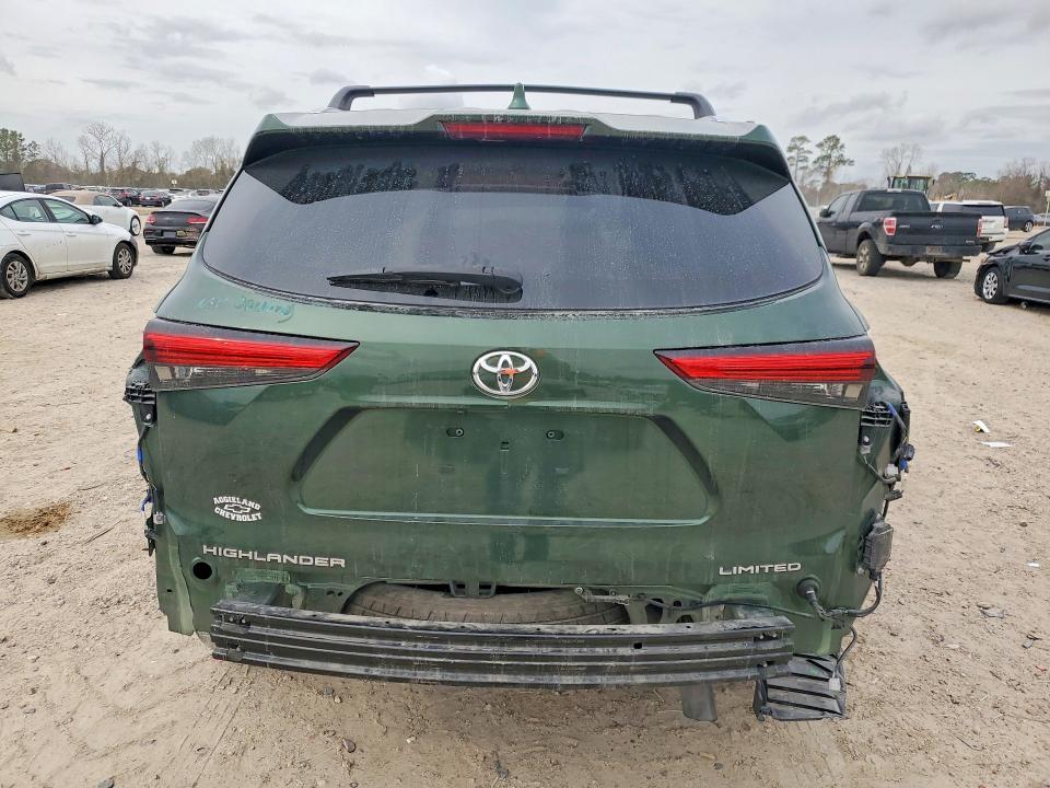 Photo 6 from auction – 2023 TOYOTA HIGHLANDER with VIN 5TDKDRAH2PS508290