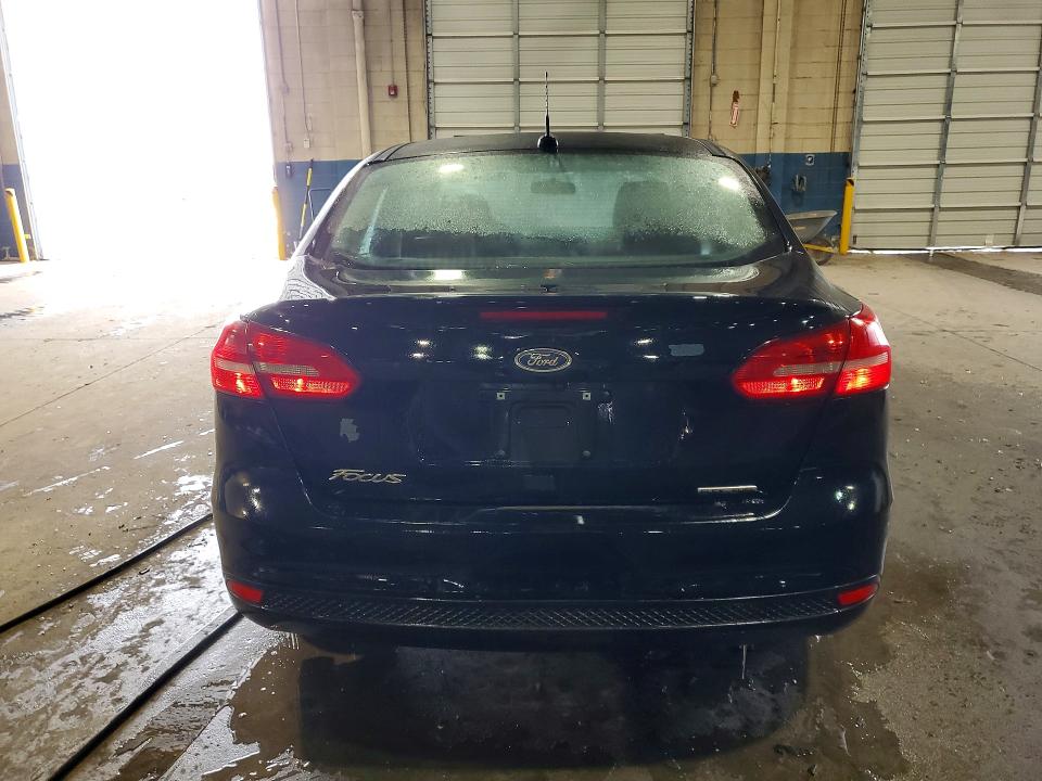 Photo 6 from auction – 2016 FORD FOCUS with VIN 1FADP3E26GL390738