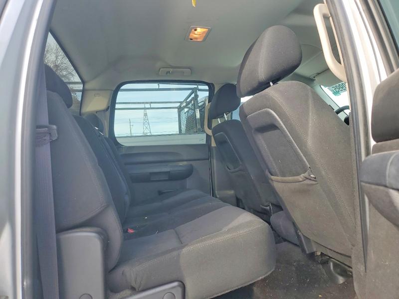Photo 10 from auction – 2011 CHEVROLET SILVERADO with VIN 3GCPKREA4BG353919