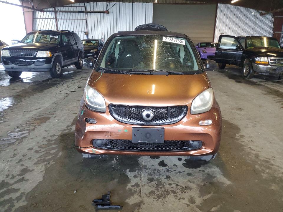 Photo 5 from auction – 2016 SMART FORTWO with VIN WMEFJ5DA3GK073337