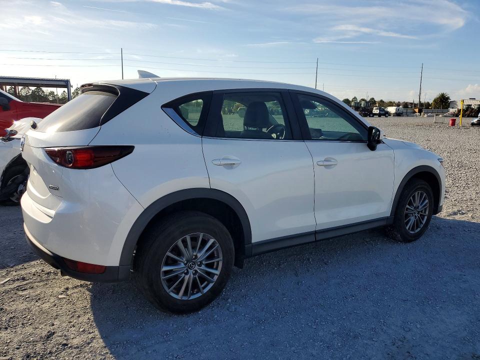 Photo 3 from auction – 2017 MAZDA CX-5 SPORT with VIN JM3KFABL5H0125969