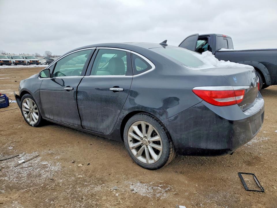 Photo 2 from auction – 2013 BUICK VERANO with VIN 1G4PP5SK1D4115111