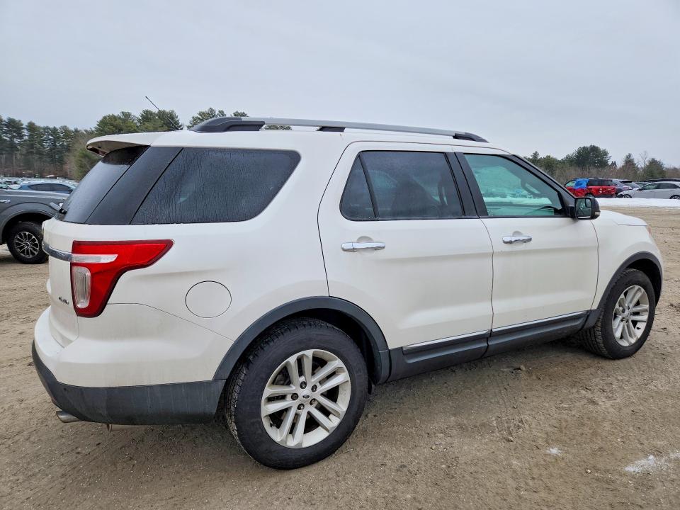 Photo 3 from auction – 2012 FORD EXPLORER X with VIN 1FMHK8D87CGA42541