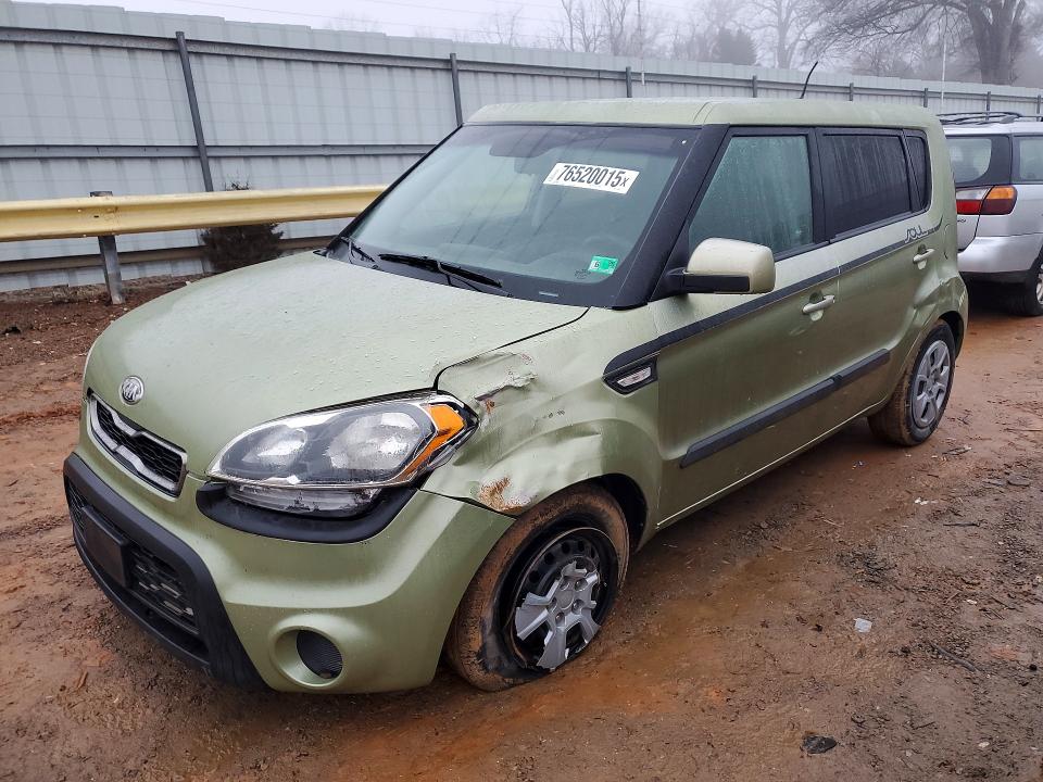 KIA SOUL 2013 with VIN KNDJT2A53D7533362 - Photo from auction