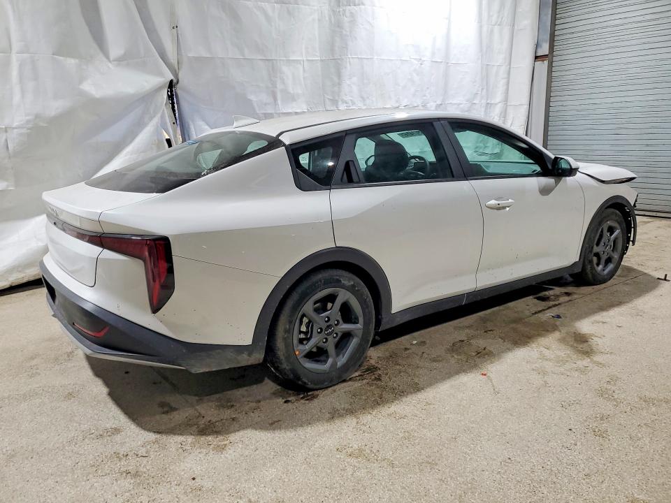 Photo 3 from auction – 2025 KIA K4 LX with VIN 3KPFT4DE6SE099450