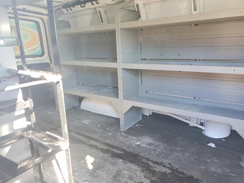 Снимка 11 от търг – 2023 CHEVROLET EXPRESS G2500 с VIN 1GCWGAFPXP1258143