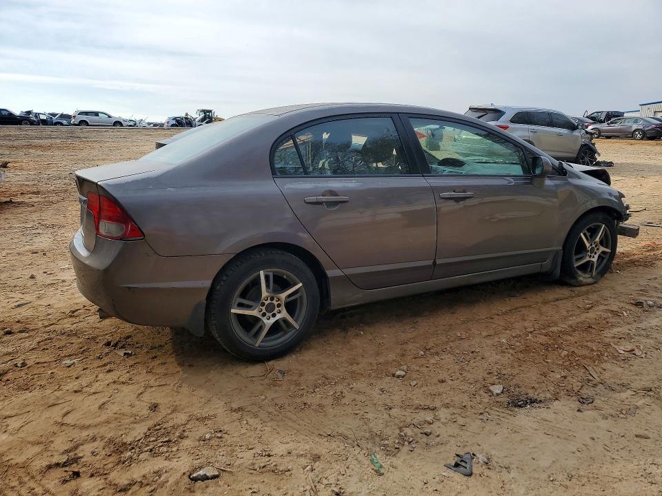صورة رقم 3 من المزاد - 2010 HONDA CIVIC مع VIN 2HGFA1F52AH528962