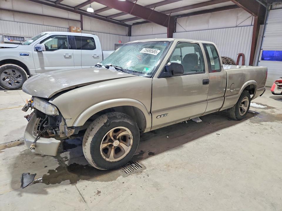 CHEV S10 2000 with VIN 1GCCS19W4Y8164143 - Photo from auction
