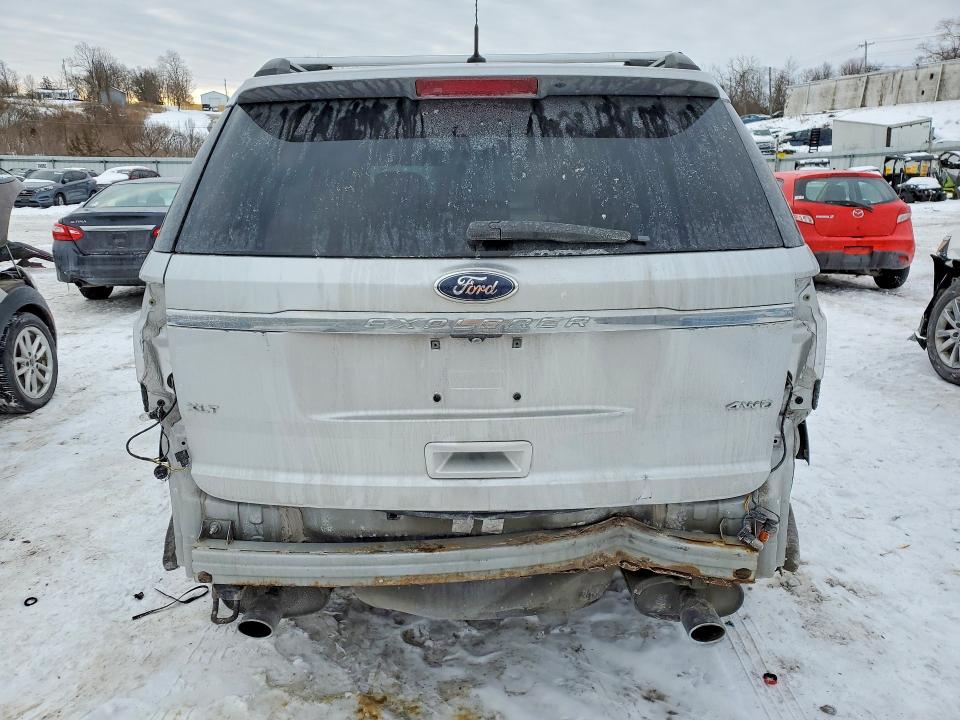 Photo 6 from auction – 2015 FORD EXPLORER with VIN 1FM5K8D83FGC60452