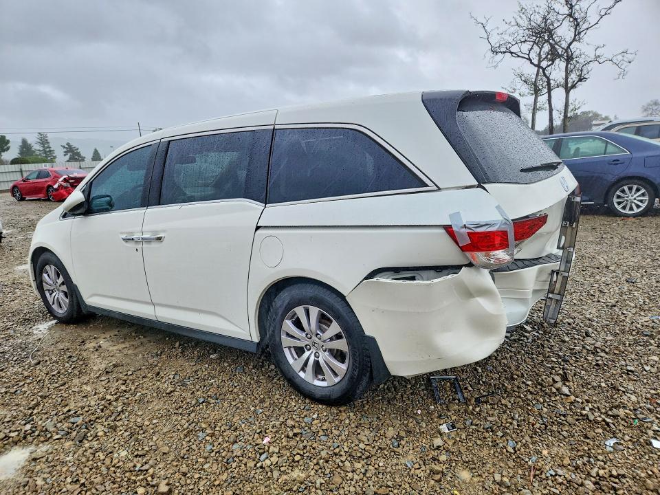 Photo 2 from auction – 2015 HONDA ODYSSEY with VIN 5FNRL5H66FB047306