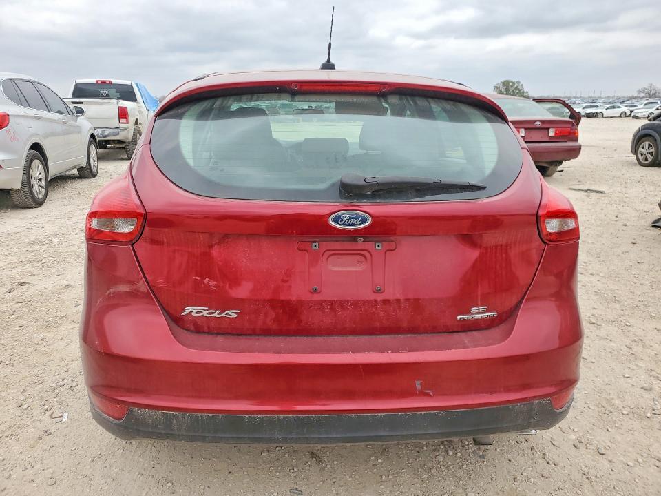 Photo 6 from auction – 2015 FORD FOCUS with VIN 1FADP3K28FL313596