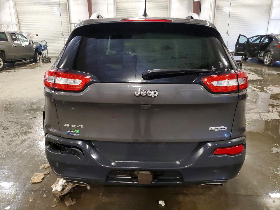 Photo 6 from auction – 2015 JEEP CHEROKEE with VIN 1C4PJMCS9FW757226