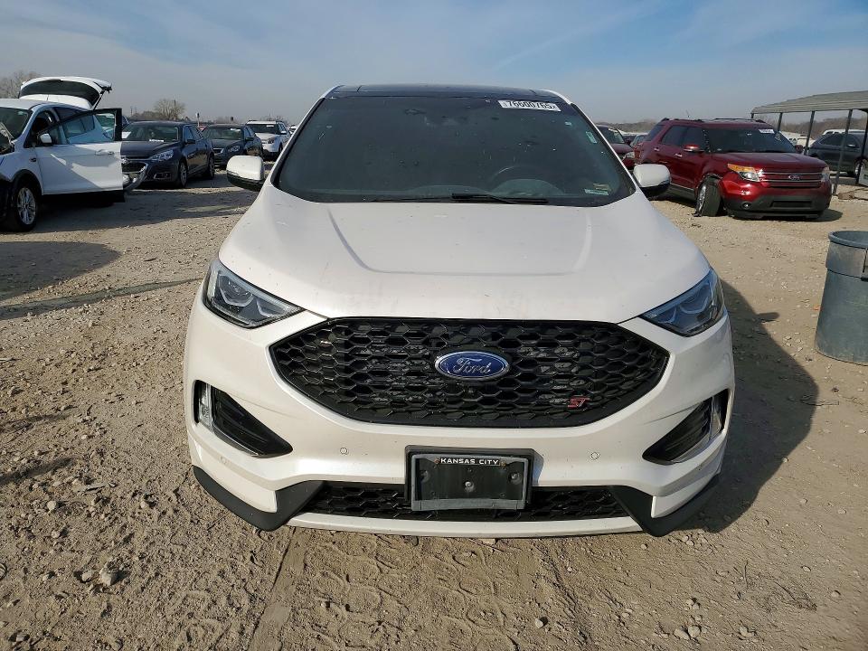 Photo 5 from auction – 2019 FORD EDGE ST with VIN 2FMPK4AP6KBC06366