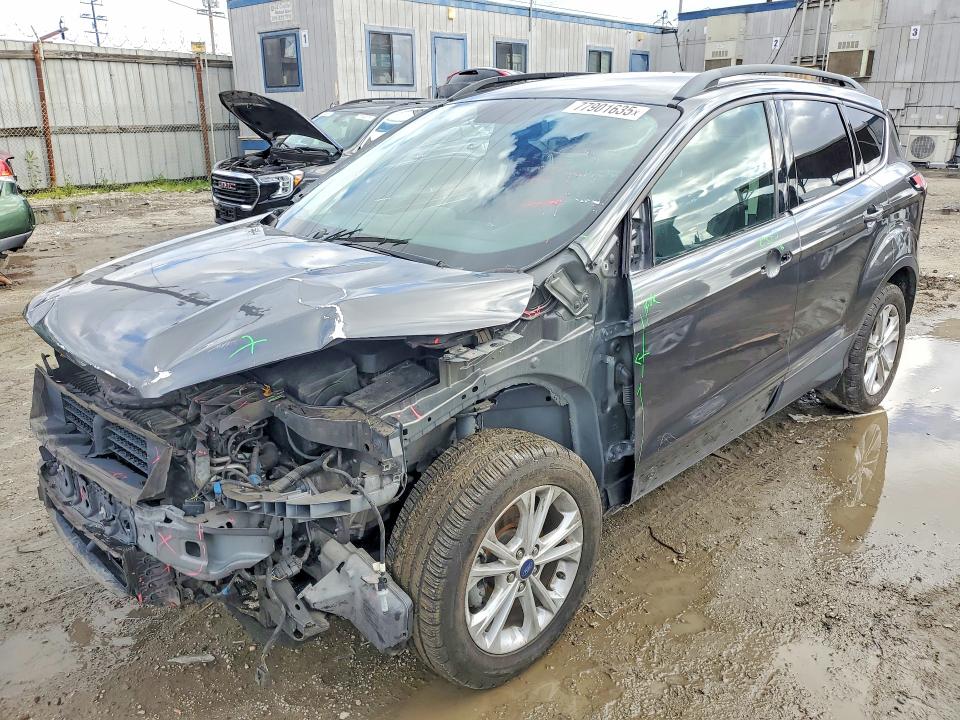 FORD ESCAPE 2018 with VIN 1FMCU0GD2JUD21831 - Photo from auction