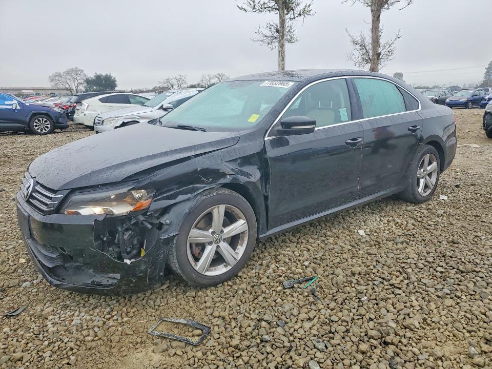 Photo 1 from auction – 2015 VOLKSWAGEN PASSAT with VIN 1VWBT7A36FC023594