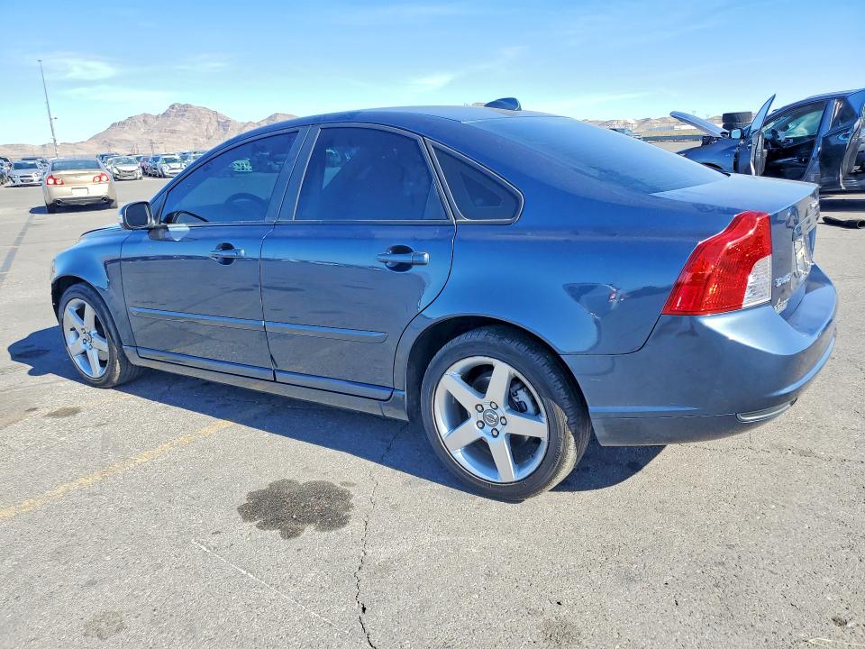 Photo 2 from auction – 2008 VOLVO S40 2.4I with VIN YV1MS382282382318
