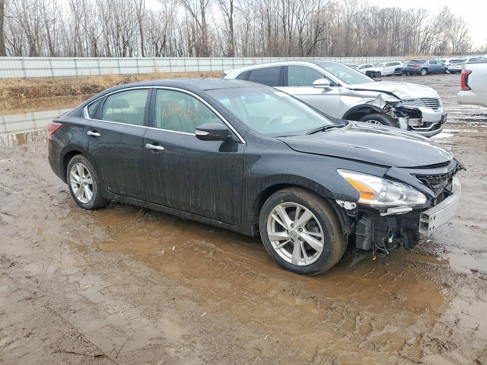 Photo 4 from auction – 2013 NISSAN ALTIMA with VIN 1N4AL3AP9DN475976