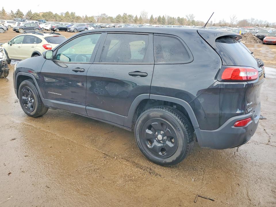Photo 2 from auction – 2014 JEEP CHEROKEE with VIN 1C4PJMAB5EW273023