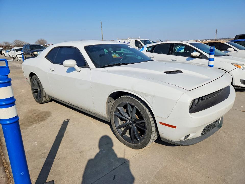 Photo 4 from auction – 2018 DODGE CHALLENGER with VIN 2C3CDZAGXJH183202