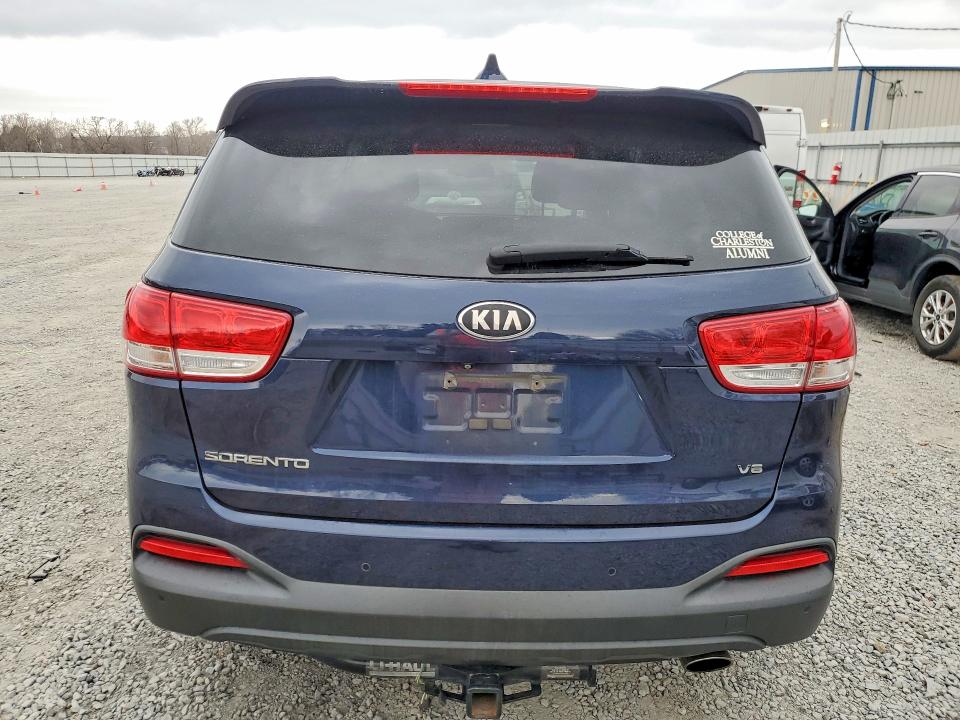 Photo 6 from auction – 2016 KIA SORENTO with VIN 5XYPG4A50GG084868