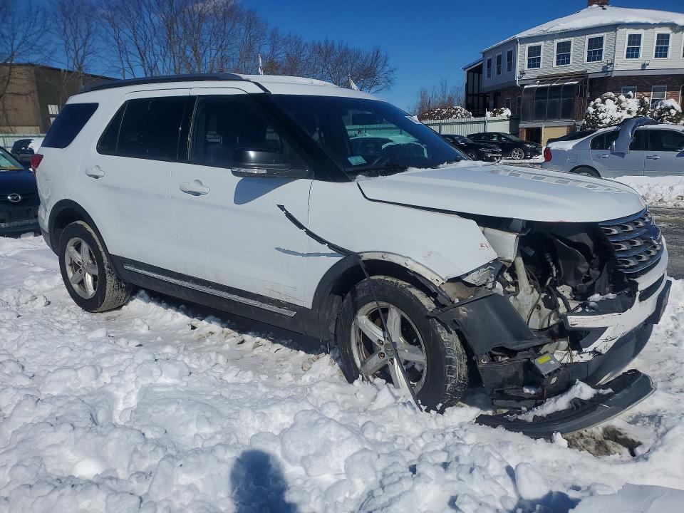Photo 4 from auction – 2016 FORD EXPLORER with VIN 1FM5K8D89GGA86310