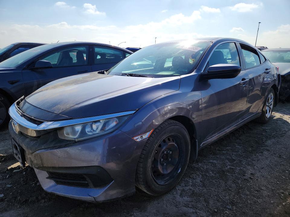 HONDA CIVIC 2017 with VIN 19XFC2F58HE233692 - Photo from auction