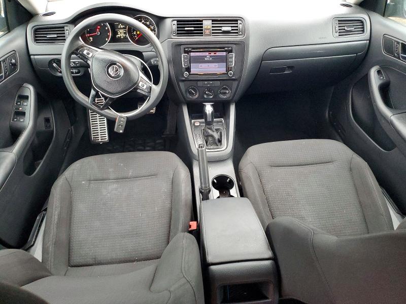 Photo 8 from auction – 2015 VOLKSWAGEN JETTA with VIN 3VW2K7AJ8FM296908