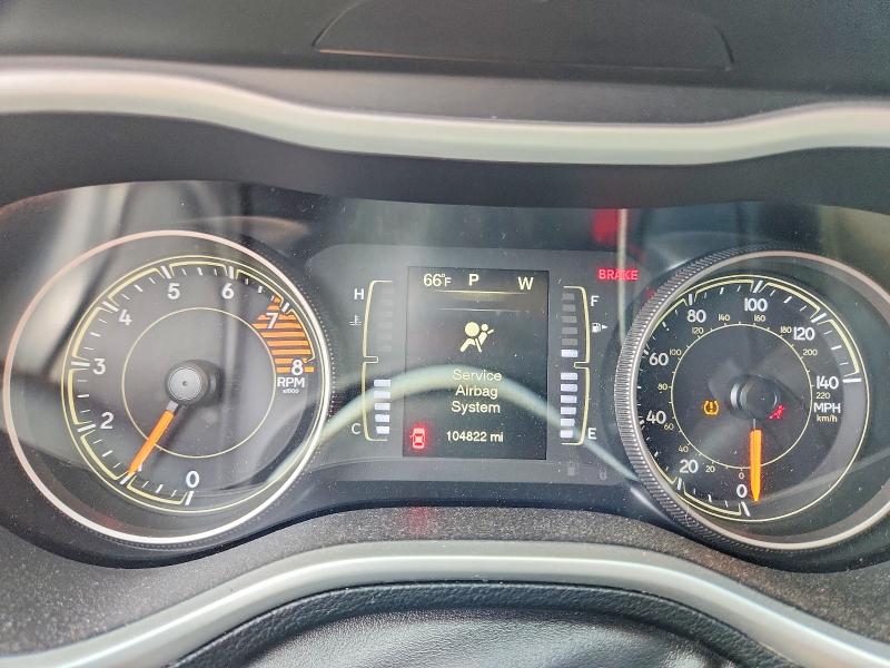 Photo 9 from auction – 2017 JEEP CHEROKEE with VIN 1C4PJLCS5HW541015