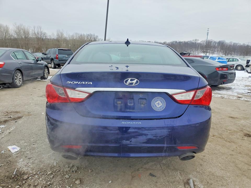 Foto 6 de la subasta – 2013 HYUNDAI SONATA SE con VIN 5NPEC4AC1DH807312