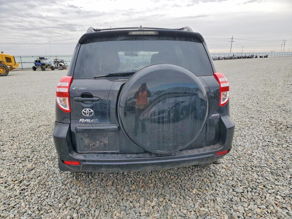 Photo 6 from auction – 2011 TOYOTA RAV4 with VIN 2T3BF4DV8BW167239