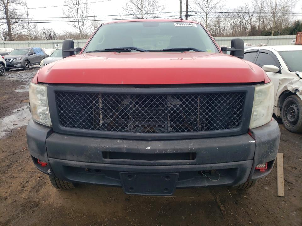 Photo 5 from auction – 2011 CHEVROLET SILVERADO with VIN 1GCRCSE06BZ244138