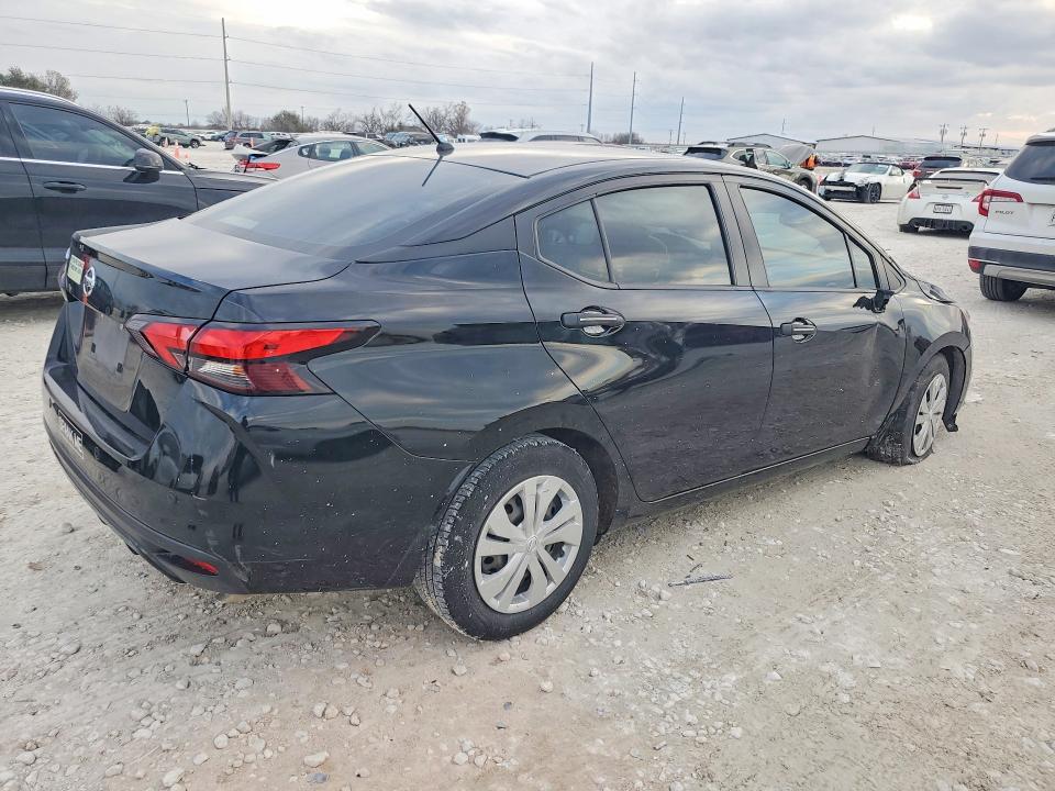 Photo 3 from auction – 2020 NISSAN VERSA with VIN 3N1CN8DVXLL839148